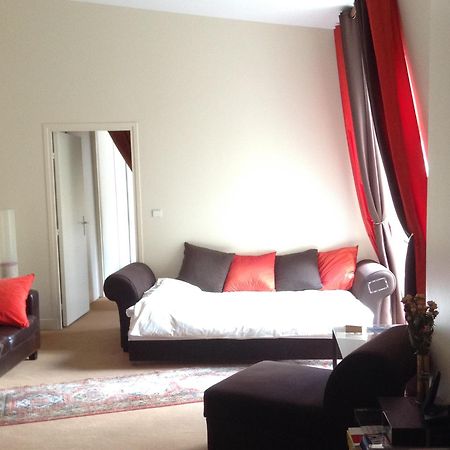 52 Clichy Bed & Breakfast - Chambre D'Hotes Париж Экстерьер фото