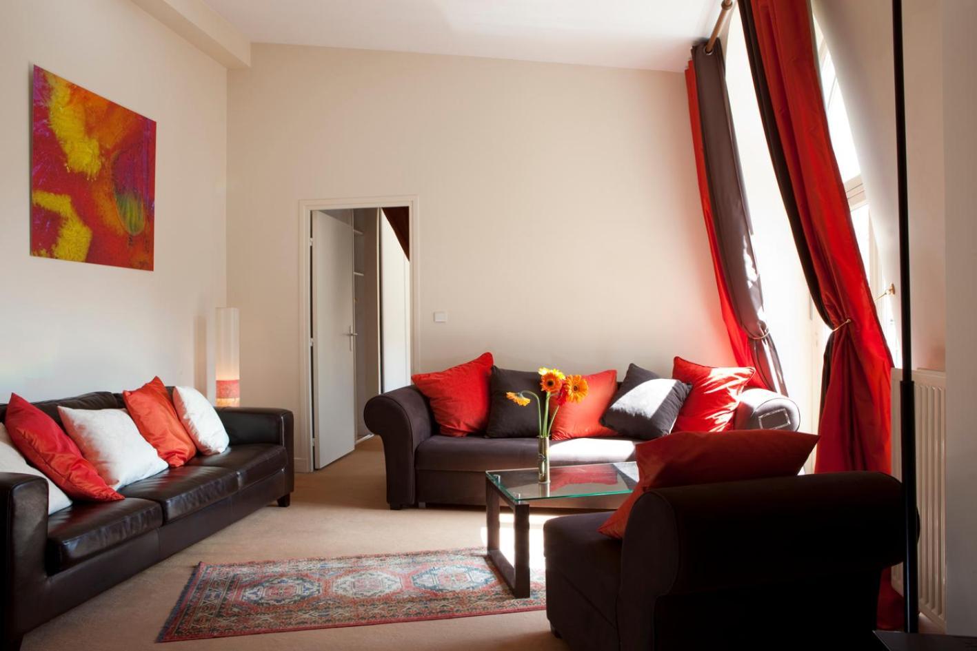 52 Clichy Bed & Breakfast - Chambre D'Hotes Париж Экстерьер фото